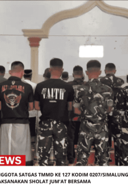 Bersama Warga, Anggota Satgas TMMD Ke 127 Kodim 0207/Simalungun, Laksanakan Sholat Jum’at Bersama