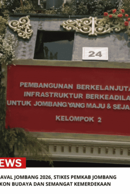 Semarak Karnaval Jombang 2026, STIKES Pemkab Jombang Tampilkan Ikon Budaya dan Semangat Kemerdekaan